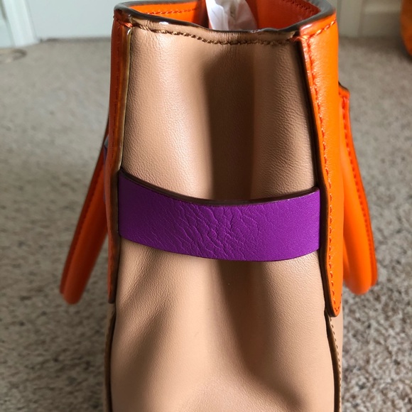 Kate Spade Purse - Picture 2 of 9